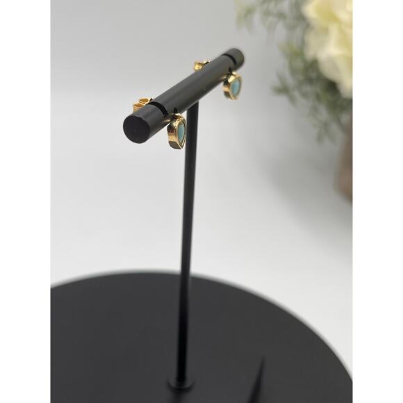 14k Yellow 535 Gold Bezel Set Blue Cats Eye Heart Dainty Small Stud Earrings - Picture 3 of 12